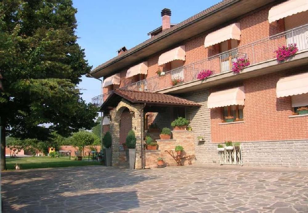 Ca 'D Gnese Guest House Castagnole delle Lanze Exterior photo